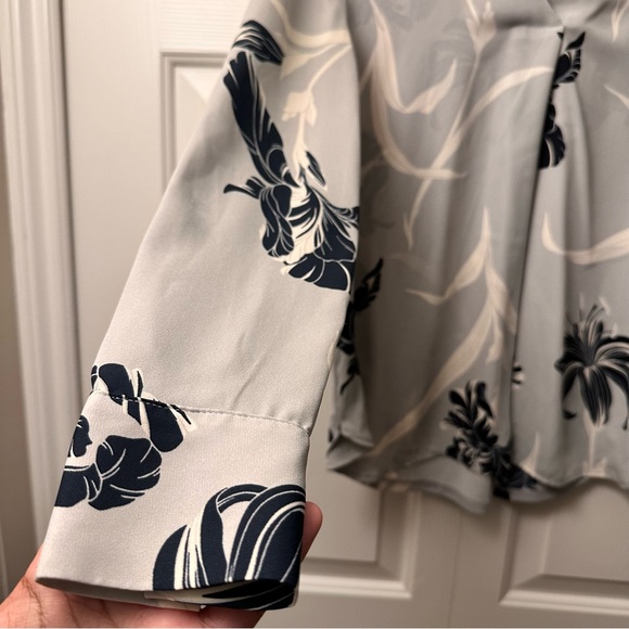 Ann taylor mixed media printed Blouse - Picture 3 of 3